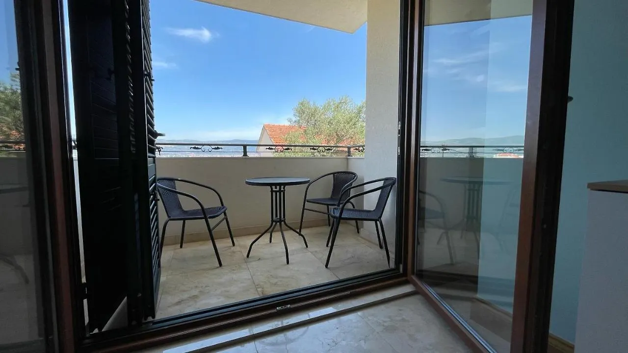 Mint Apartment Willa Salena 슬라티네 크로아티아